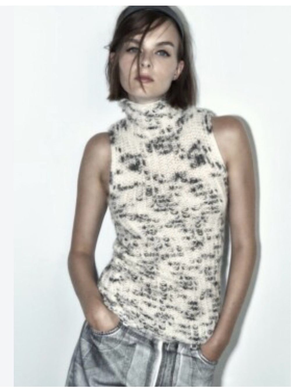 Zara Sleeveless Long Turtleneck Knit Top - Cream/ Gray